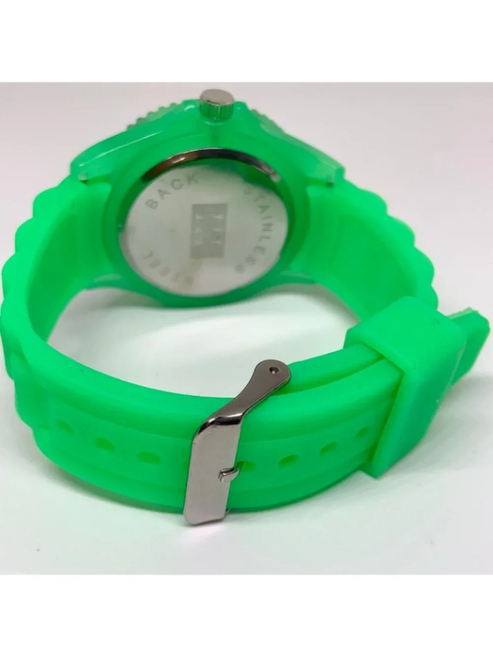 Brothers Quartz analog watch 43mm rotating bezel green silicone band running